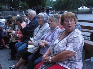 AOBR 2015 08 12 AU 16 LOURDES 2 PROCESSIONS MESSES CHEMINS DE CROIX (25)
